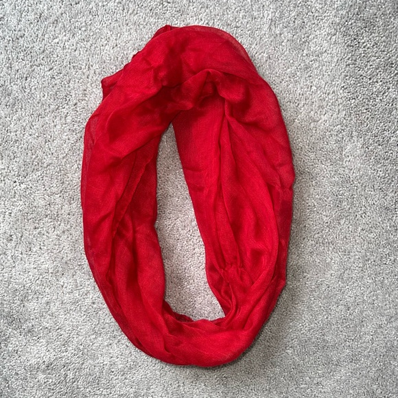 Red Scarf - Picture 4 of 4